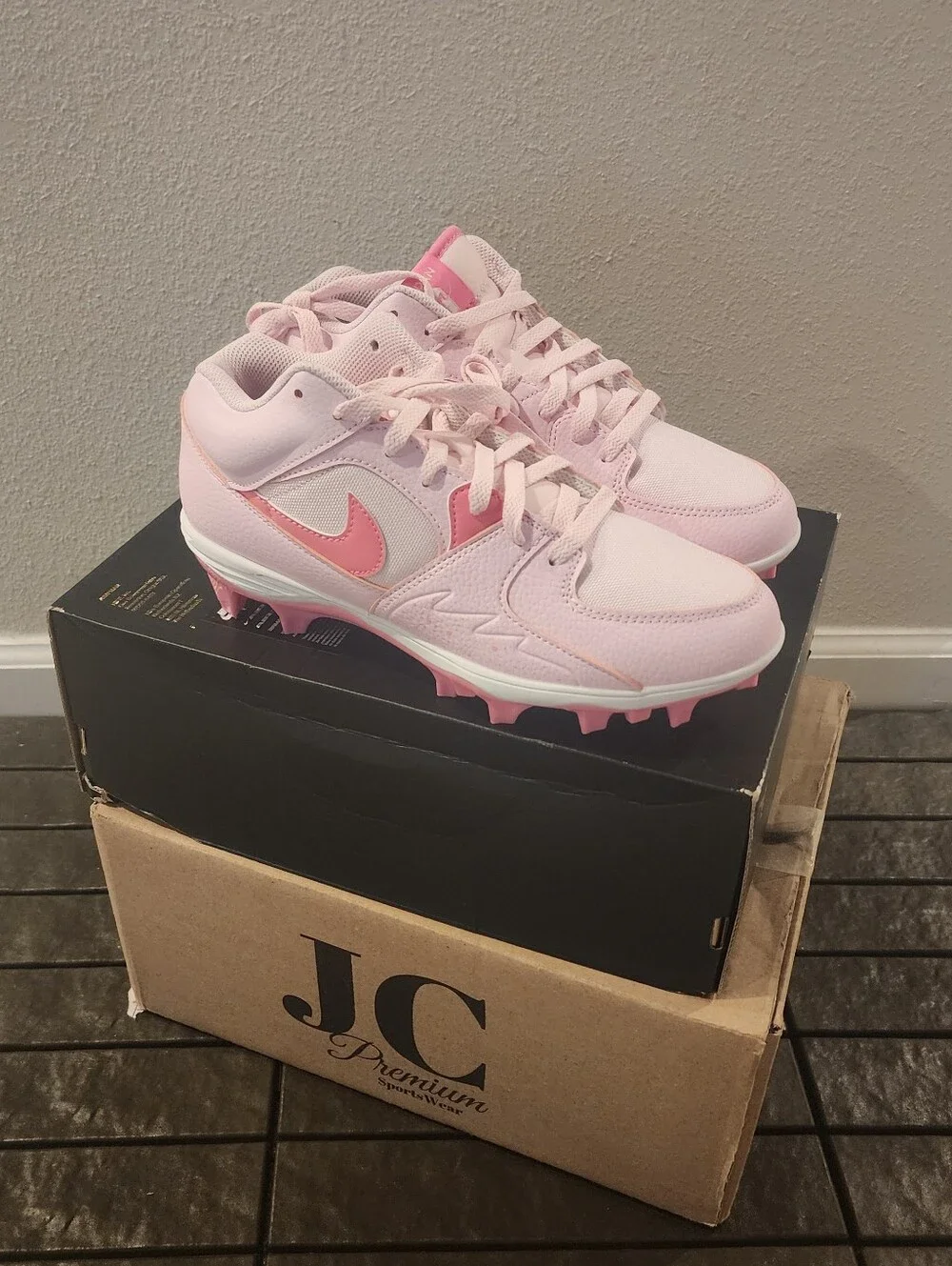 Men's Football Air Jordan Stadium 90 Cleat 'Pink Foam' Cleats